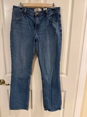 Classic Women’s Blue boot cut Jeans